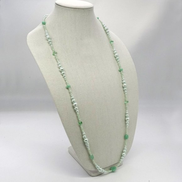 Necklace Pearls Seed beads Light Green Beads - Picture 4 of 5